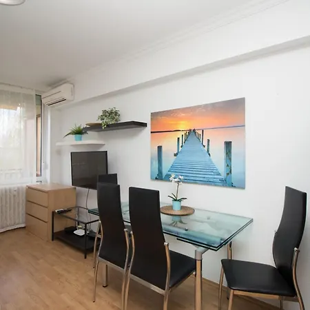 Beach Es Lido Apartman Zamárdi