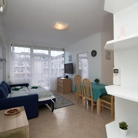 Beach Es Lido Apartman *